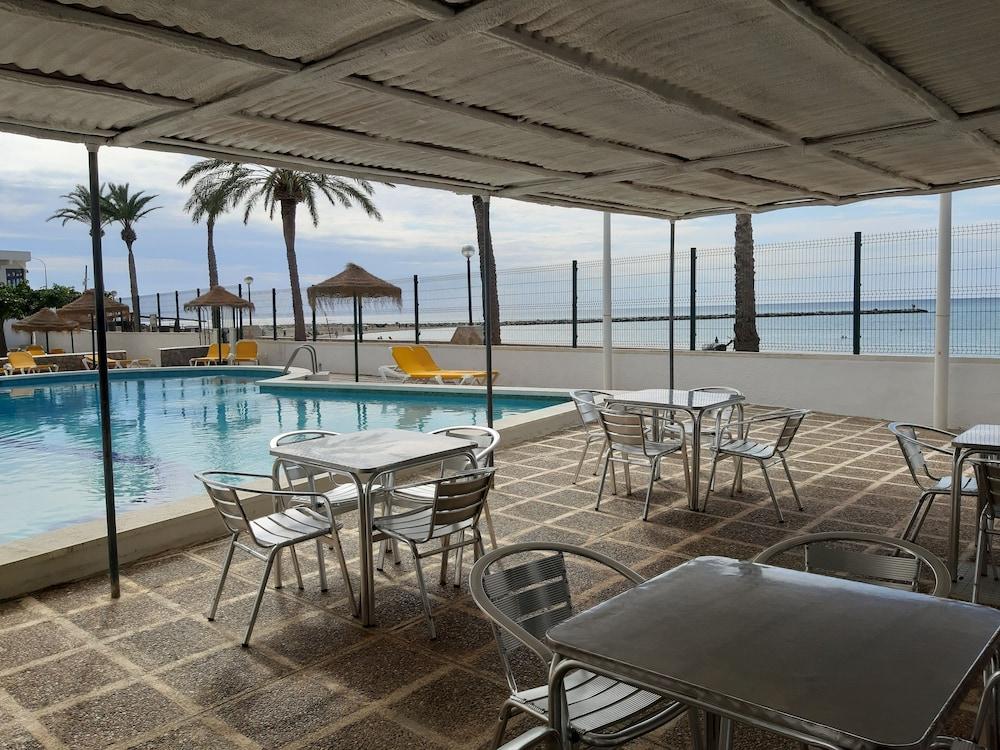 Medplaya Vistamar Costa Dorada Hotel 3*